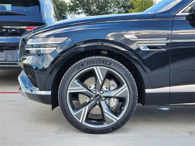 Photo of 2026 Vik Black Genesis GV80