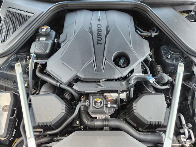 Photo of 2025 Silver Genesis G80