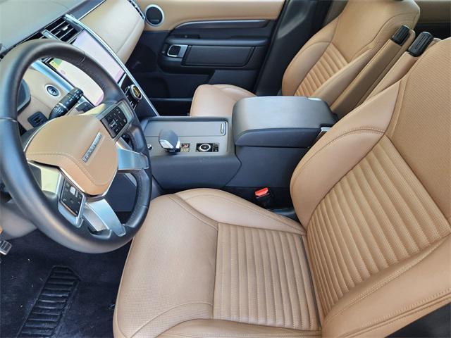 Photo of 2024  Land Rover Discovery