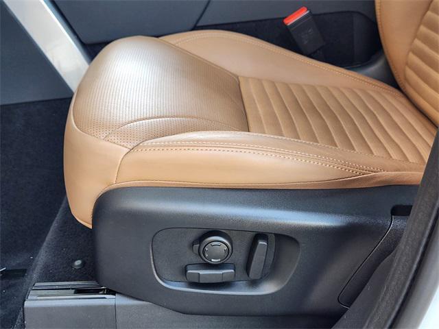 Photo of 2024  Land Rover Discovery