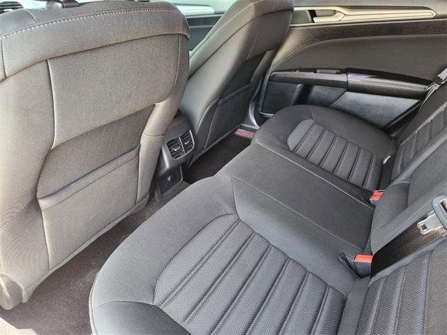 Photo of 2019 Blue Metallic Ford Fusion