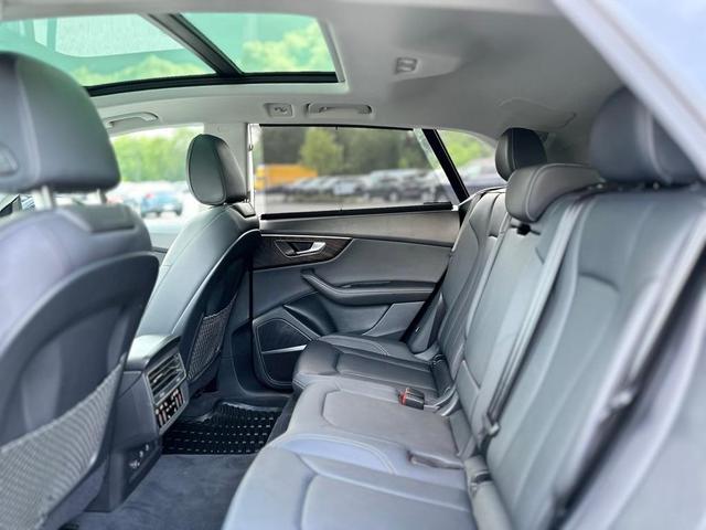 Photo of 2023 Mythos Black Metallic Audi Q8