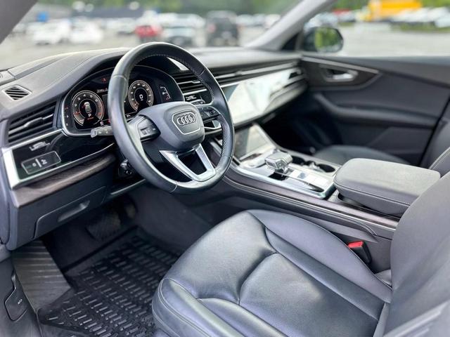 Photo of 2023 Mythos Black Metallic Audi Q8