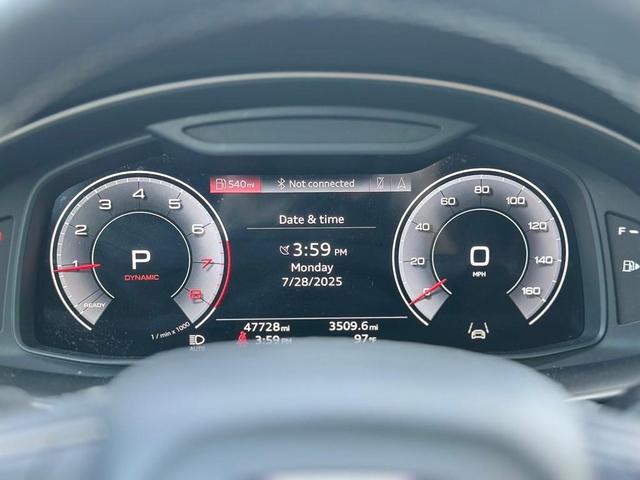 Photo of 2023 Mythos Black Metallic Audi Q8