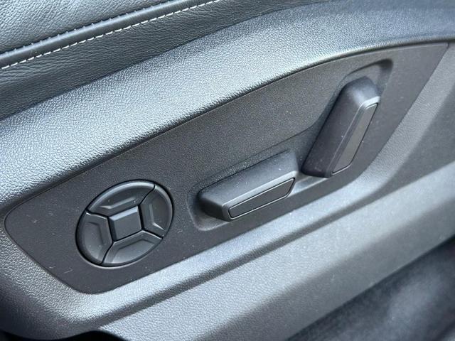 Photo of 2023 Mythos Black Metallic Audi Q8
