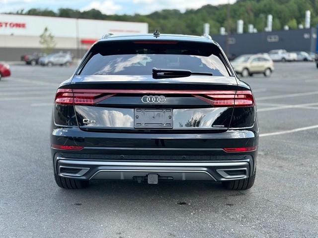 Photo of 2023 Mythos Black Metallic Audi Q8