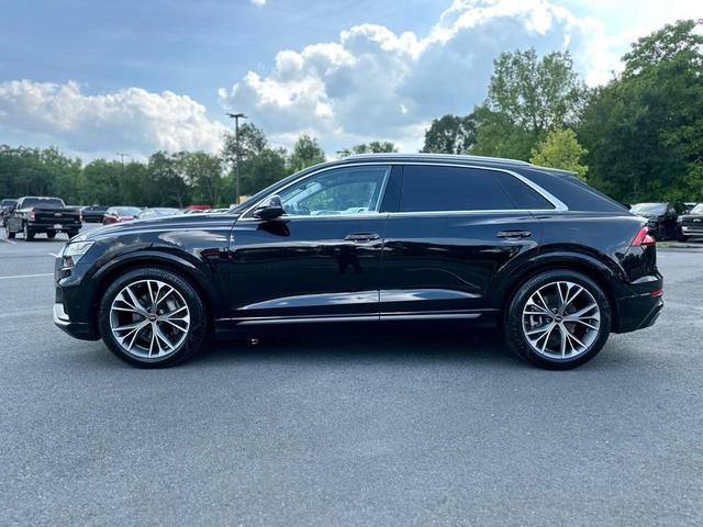 Photo of 2023 Mythos Black Metallic Audi Q8