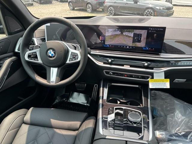 Photo of 2026 Carbon Black Metallic BMW X5