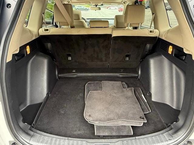 Photo of 2022 White Honda CR-V