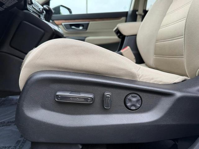 Photo of 2022 White Honda CR-V