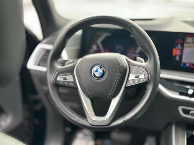 Photo of 2025 Black Sapphire BMW X5 PHEV