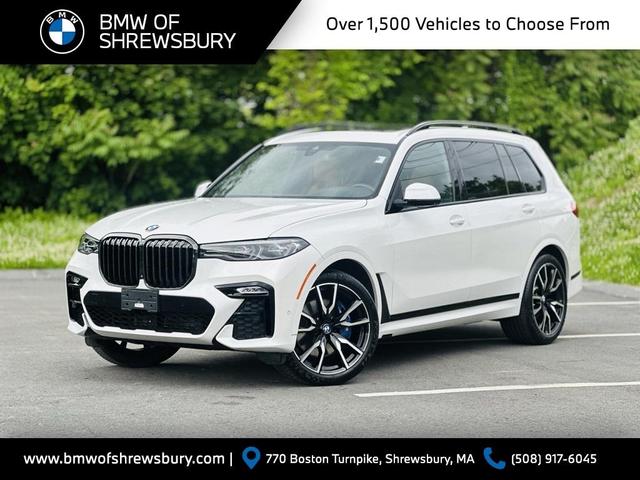 2022 BMW X7