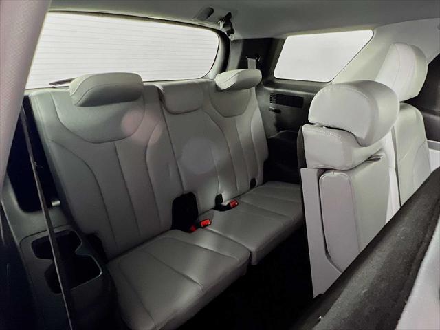 Photo of 2022 Hyper White Hyundai PALISADE