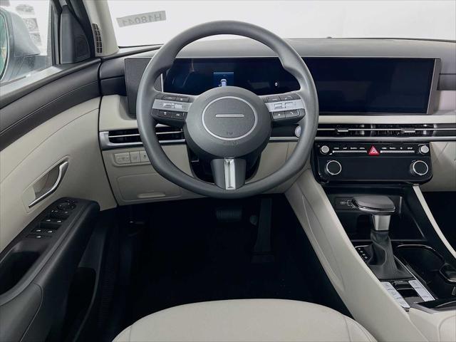 Photo of 2025 Serenity White Pearl Hyundai TUCSON
