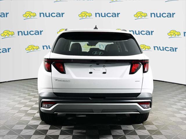 Photo of 2025 Serenity White Pearl Hyundai TUCSON