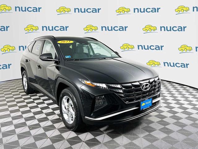 Photo of 2023 Phantom Black Hyundai TUCSON