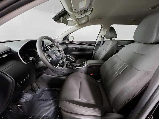 Photo of 2023 Phantom Black Hyundai TUCSON