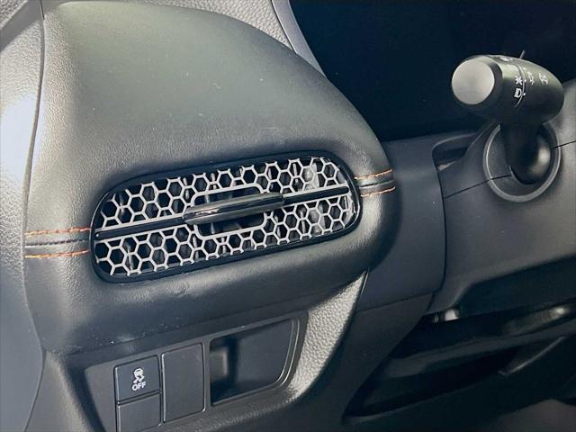 Photo of 2023 Nordic Forest Pearl Honda HR-V