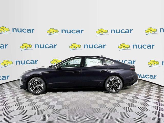 Photo of 2025 Carbon Blue Hyundai SONATA