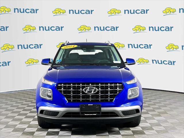 Photo of 2024 Intense Blue Hyundai VENUE