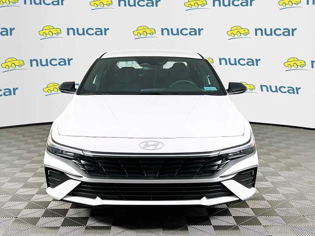 Photo of 2025 Serenity White Hyundai ELANTRA