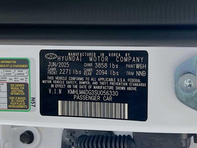 Photo of 2025 Serenity White Hyundai ELANTRA