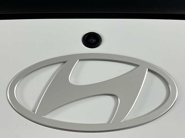 Photo of 2025 Serenity White Hyundai ELANTRA