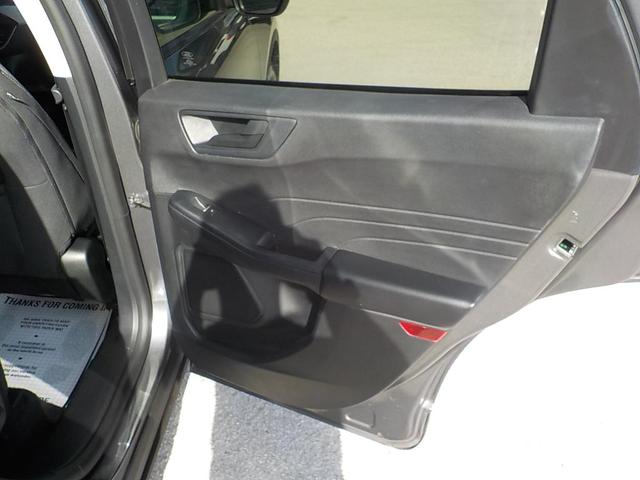 Photo of 2022 Gray Ford Escape