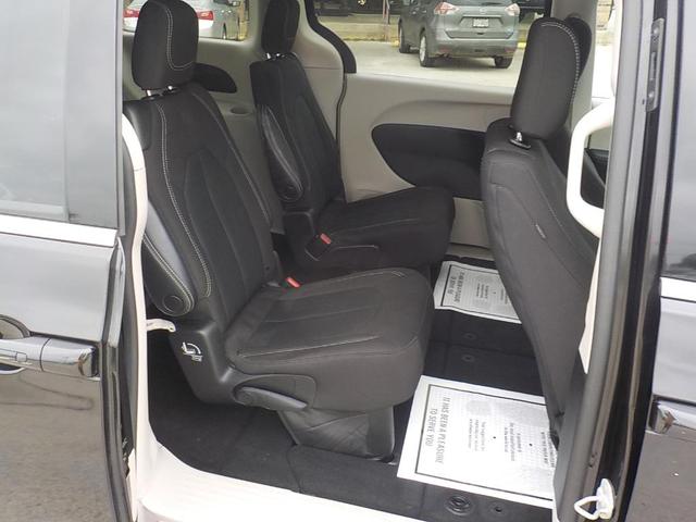 Photo of 2023 Black Chrysler Voyager