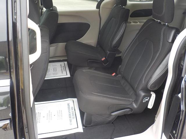 Photo of 2023 Black Chrysler Voyager