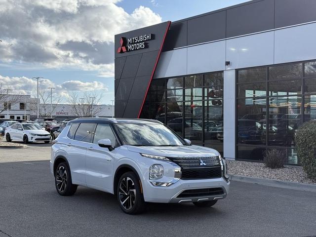 2023 Mitsubishi Outlander Phev