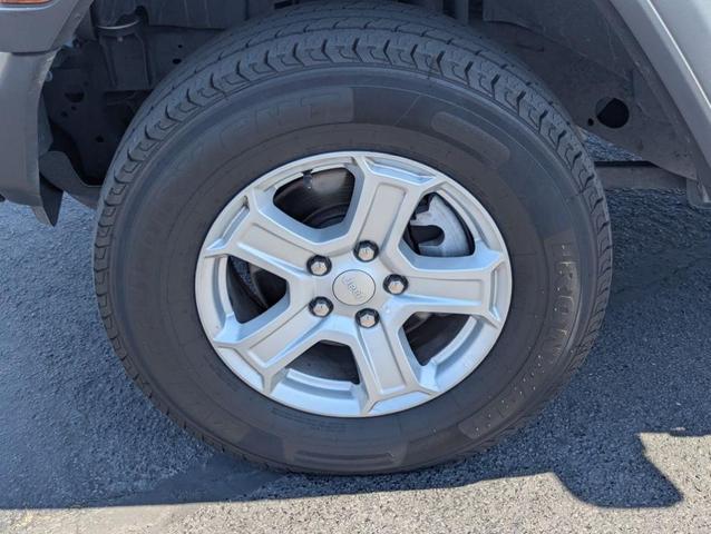 Photo of 2018 Billet Silver Metallic Clearcoat Jeep Wrangler Unlimited
