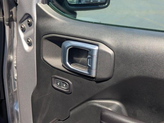 Photo of 2018 Billet Silver Metallic Clearcoat Jeep Wrangler Unlimited
