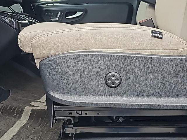 Photo of 2020 Iridium Silver Mercedes-Benz Sprinter 3500XD