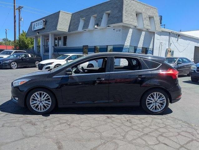 Photo of 2018 Shadow Black Ford Focus