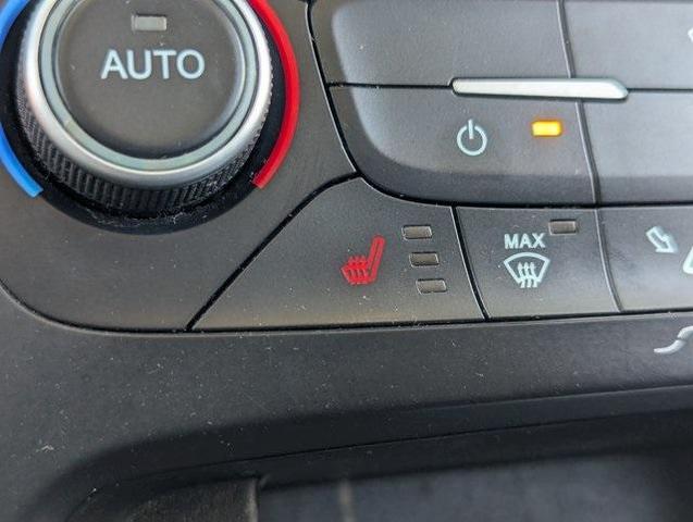 Photo of 2018 Shadow Black Ford Focus
