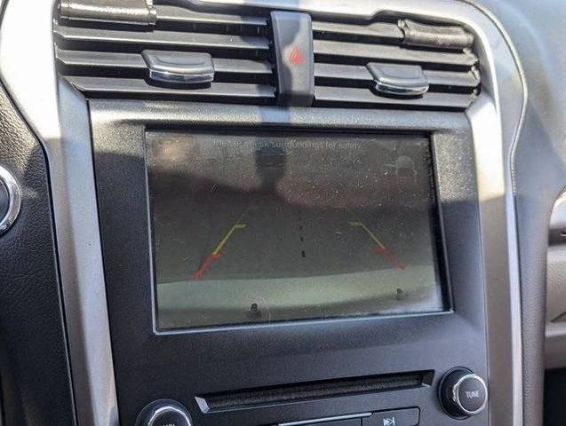 Photo of 2018 White Gold Ford Fusion