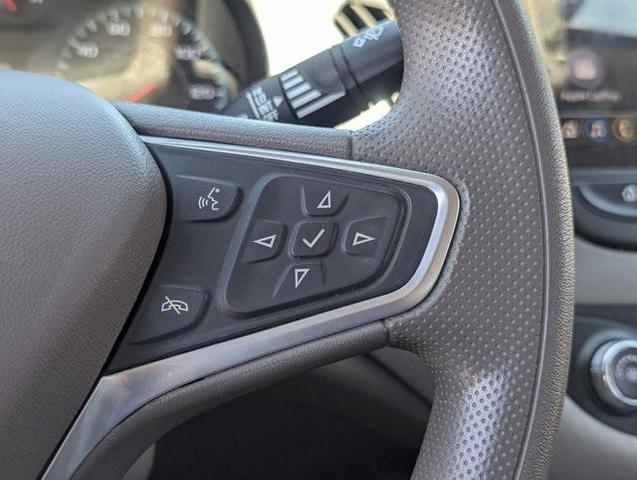 Photo of 2023 Summit White Chevrolet Malibu