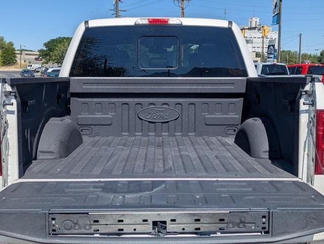 Photo of 2015 White Ford F-150