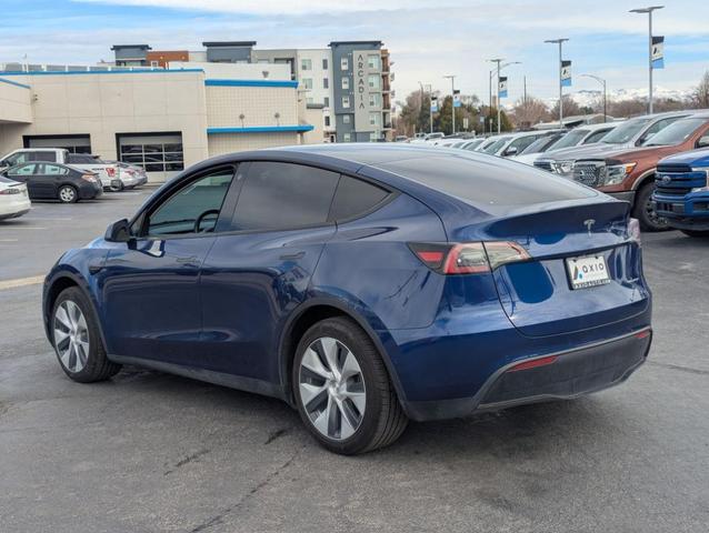 Photo of 2021 Blue Tesla Model Y
