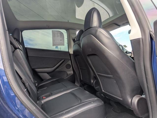 Photo of 2021 Blue Tesla Model Y