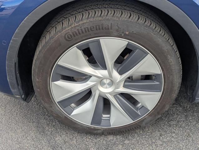 Photo of 2021 Blue Tesla Model Y
