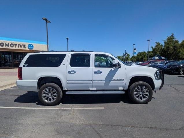 Photo of 2014 Summit White Chevrolet Suburban