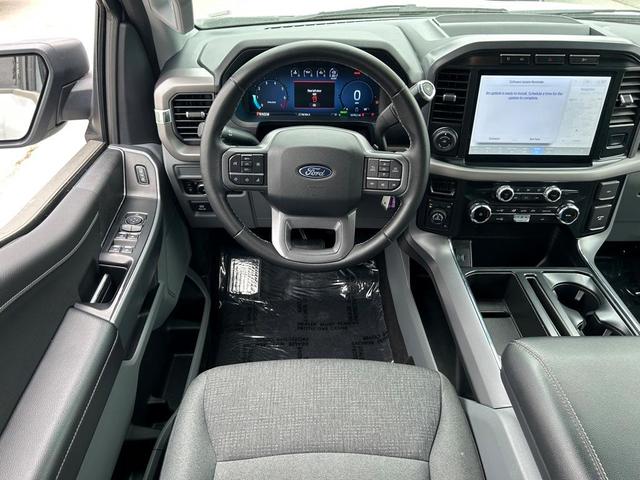 Photo of 2024 Avalanche Ford F-150