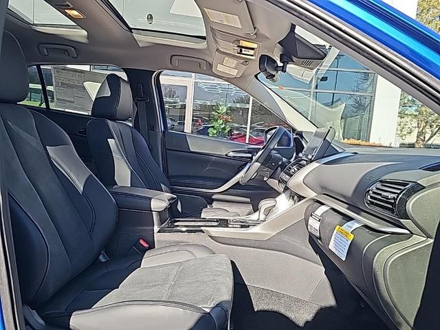 Photo of 2025 Lightning Blue Mitsubishi Eclipse Cross