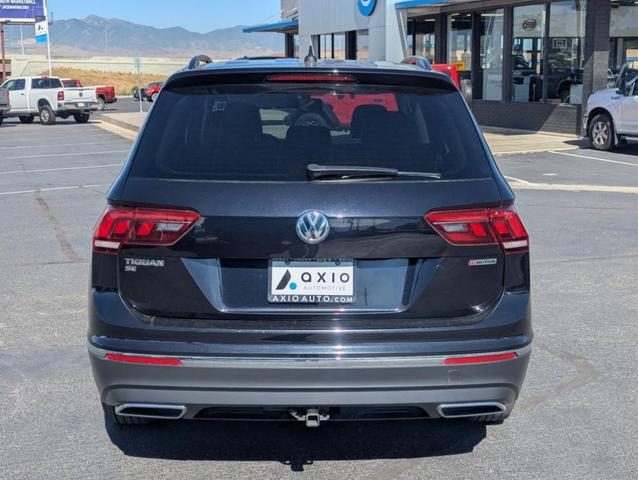 Photo of 2020 Deep Black Pearl Effect Volkswagen Tiguan