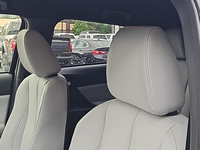 Photo of 2025 Black Mitsubishi Eclipse Cross