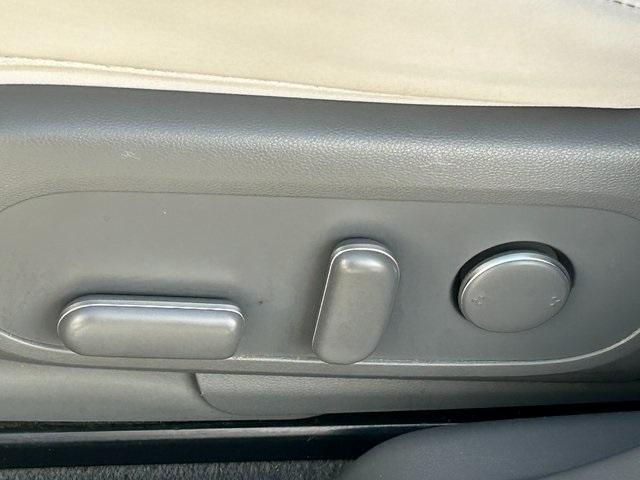Photo of 2022 Gray Hyundai IONIQ 5