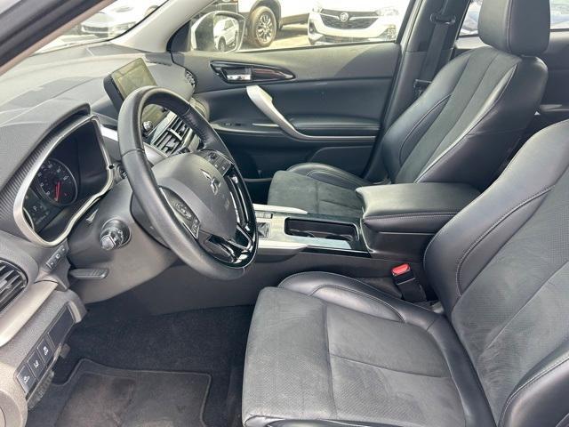 Photo of 2024 White Mitsubishi Eclipse Cross