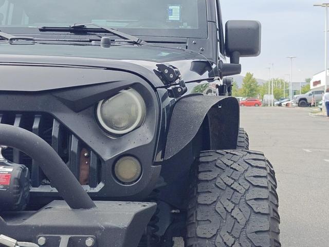 Photo of 2017 Black Clearcoat Jeep Wrangler Unlimited